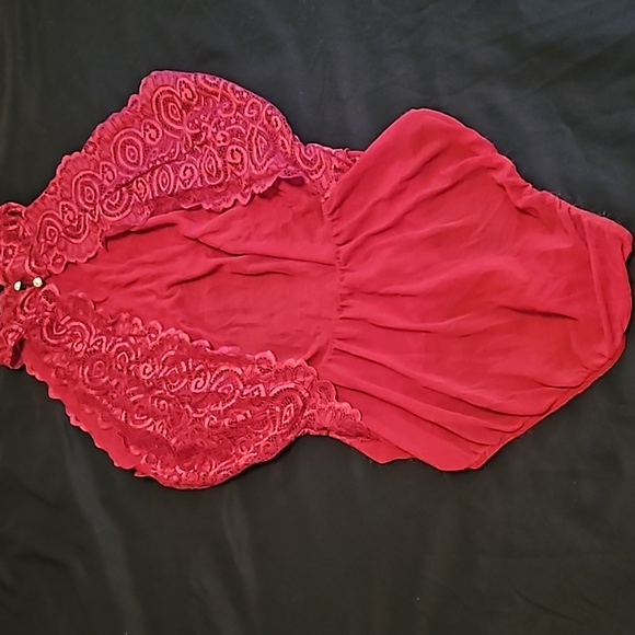 Lace and Sheer bodysuit - Picture 2 of 3